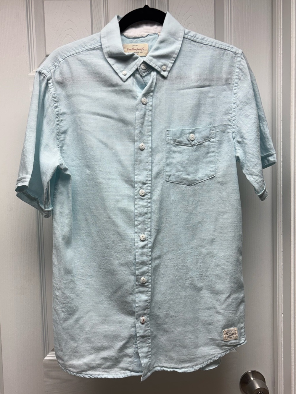 Weatherproof Vintage Men’s Light Blue Button-Up Shirt 100% Cotton - Small